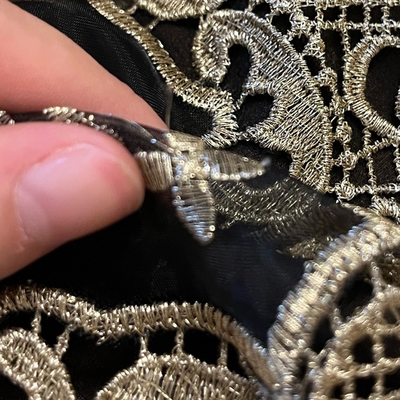 Marchesa Notte Size 8 Black and Gold Cocktail Dress - Picture 8 of 8